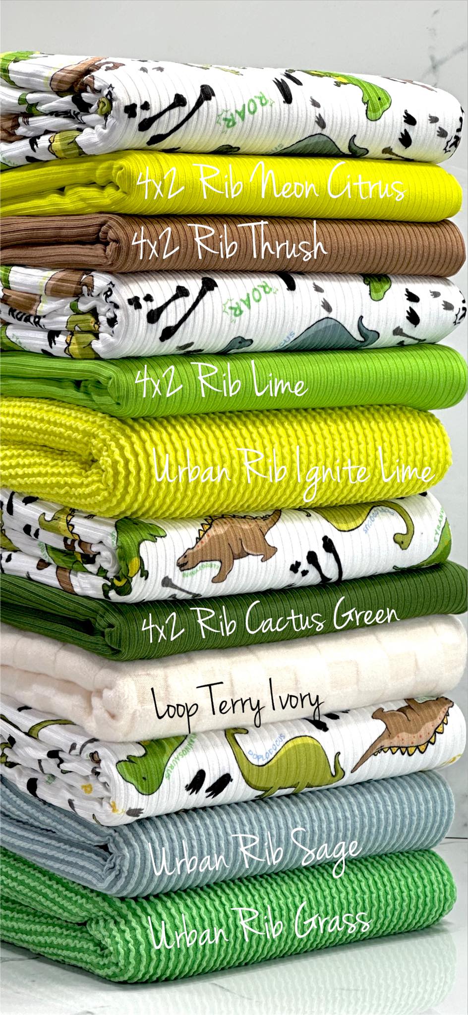 (YUMMY RIB) GREEN, BROWN, AND ALOE DINOSAURS ON OFF WHITE