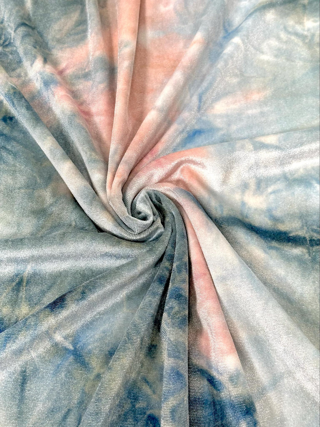 (VELVET) SOFT BLUE AND BLUSH TIE DYE (1)