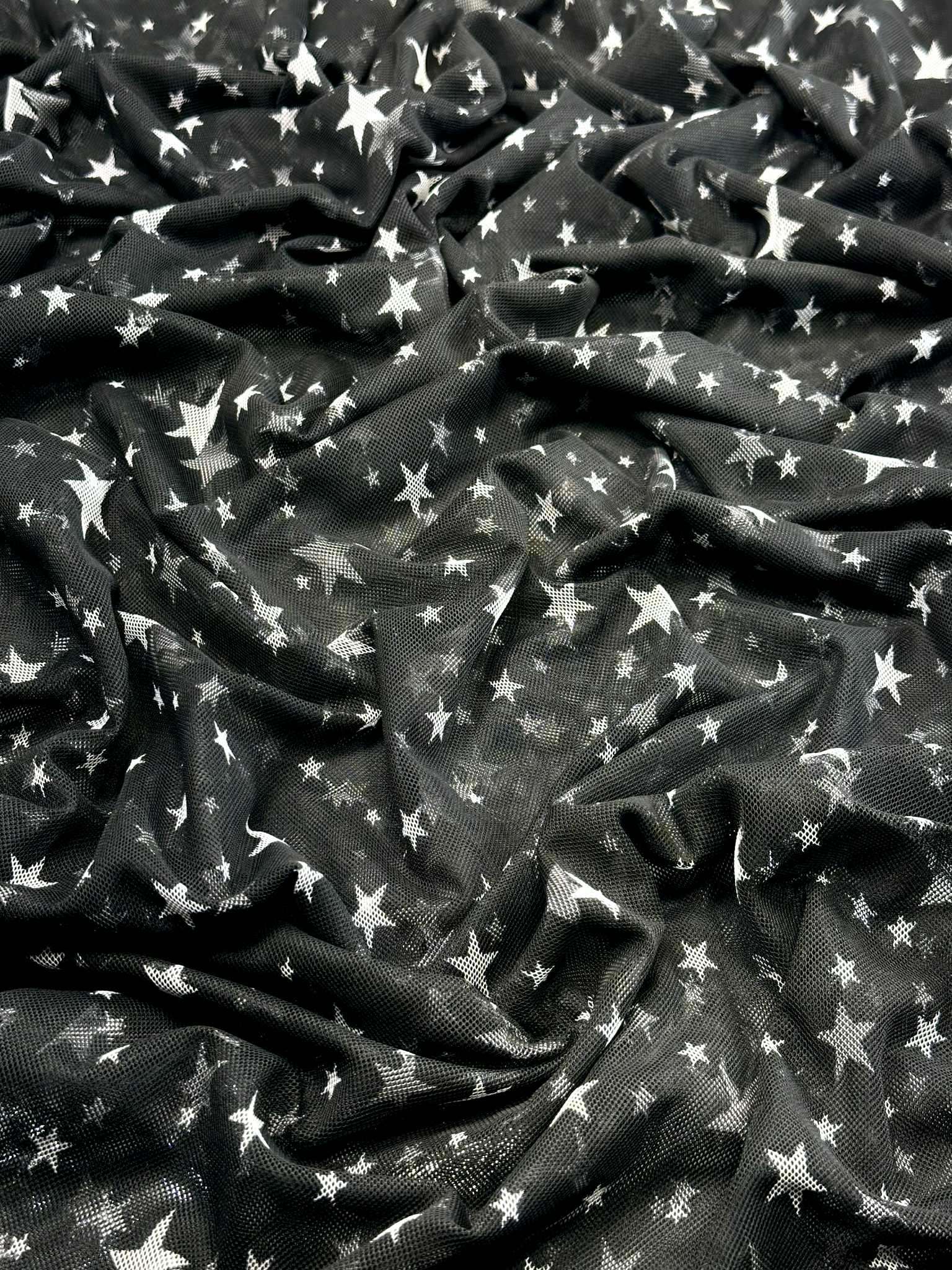 (MESH) WHITE STARS ON BLACK