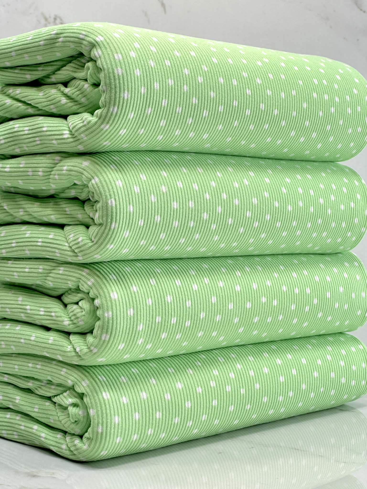 (2X1 YUMMY RIB) OFF WHITE POLKA DOTS ON LIGHT GREEN