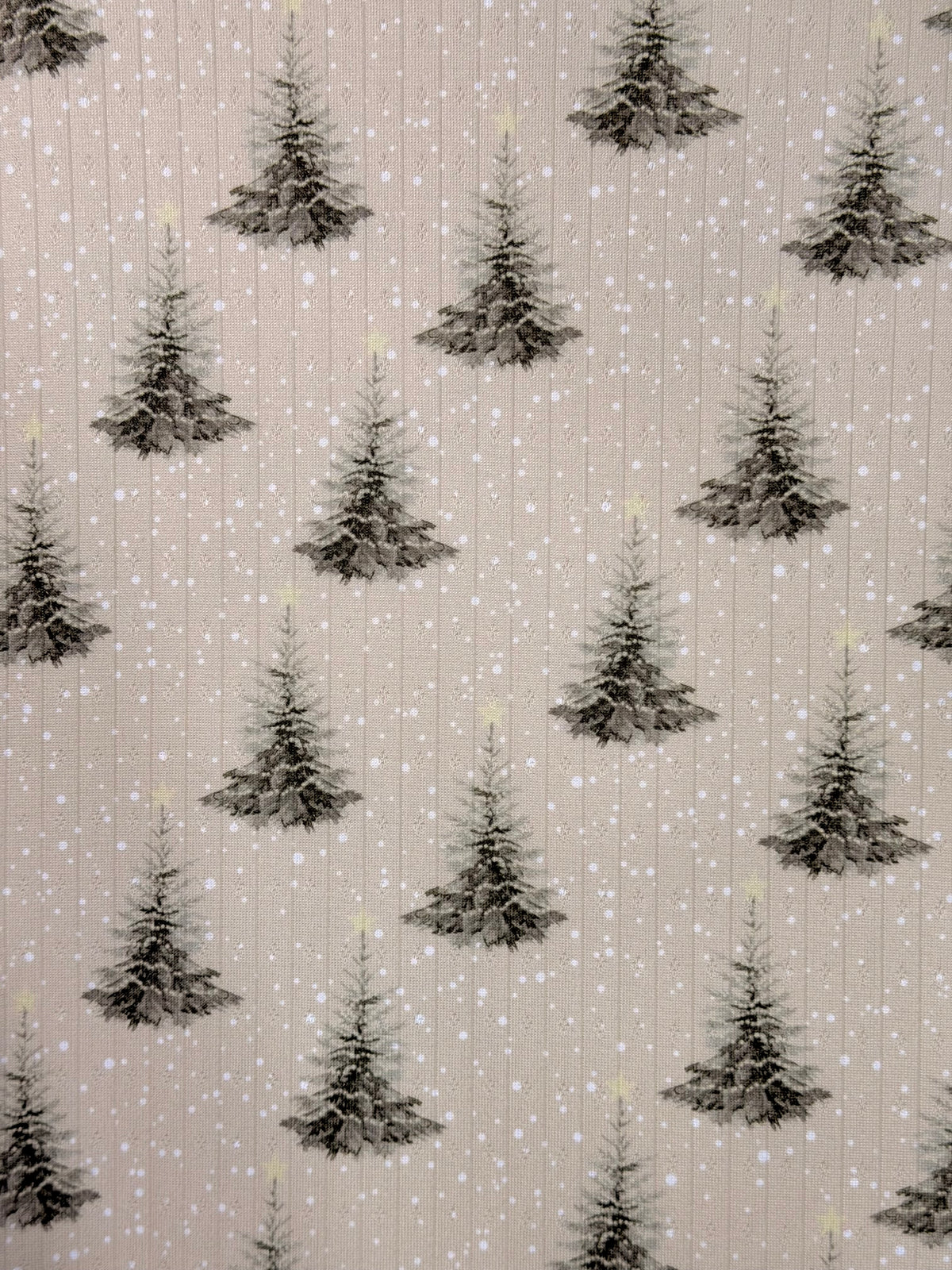 (POINTELLE RIB) PINE TREES ON CREAM