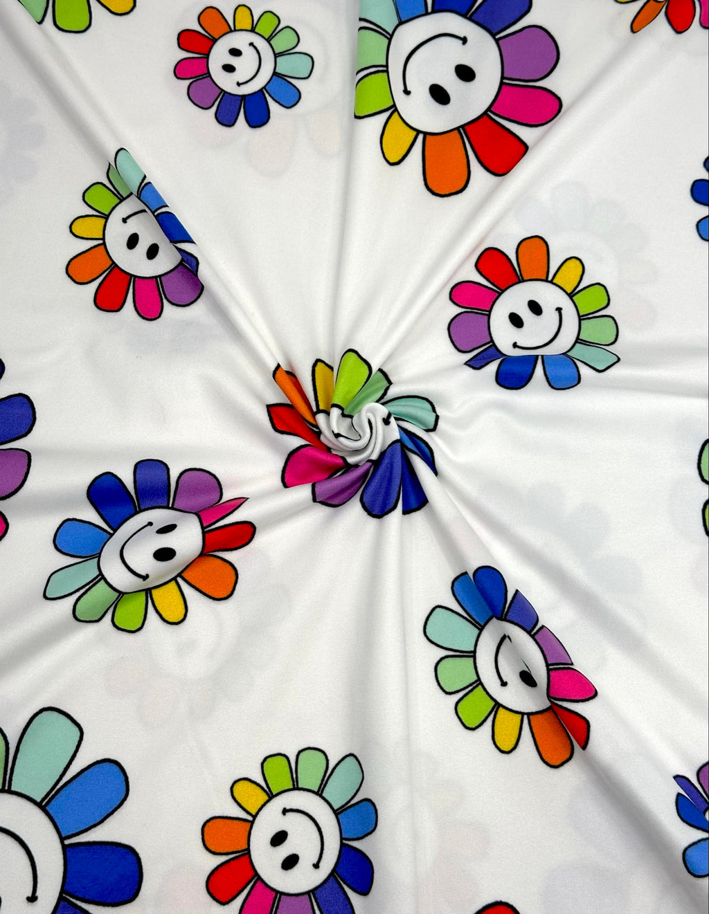 (DBP) HAPPY FACE RAINBOW DAISY FLOWERS ON OFF WHITE(1)