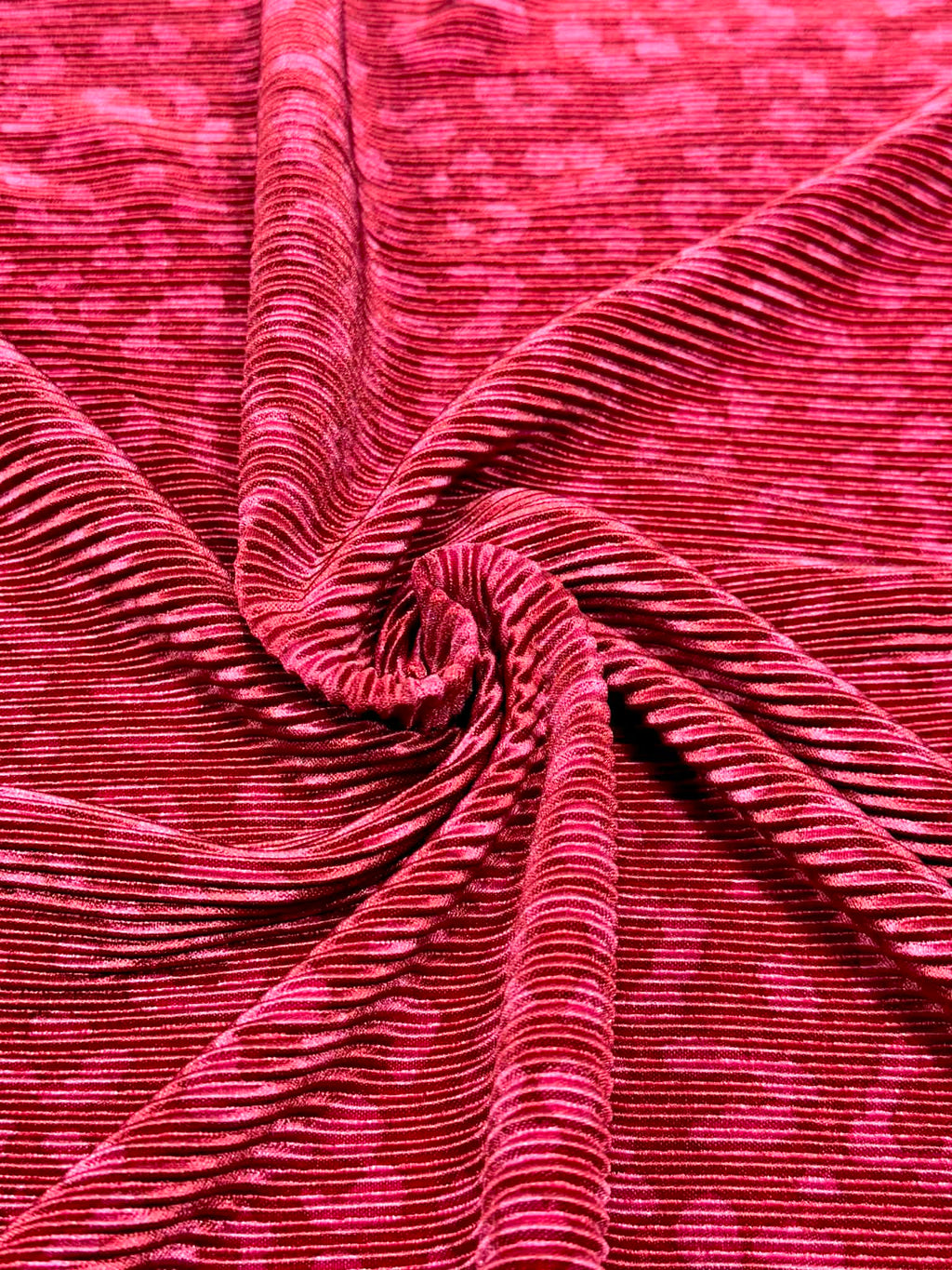 (PLEATED) CHEETAH ON DARK FUCHSIA (3)
