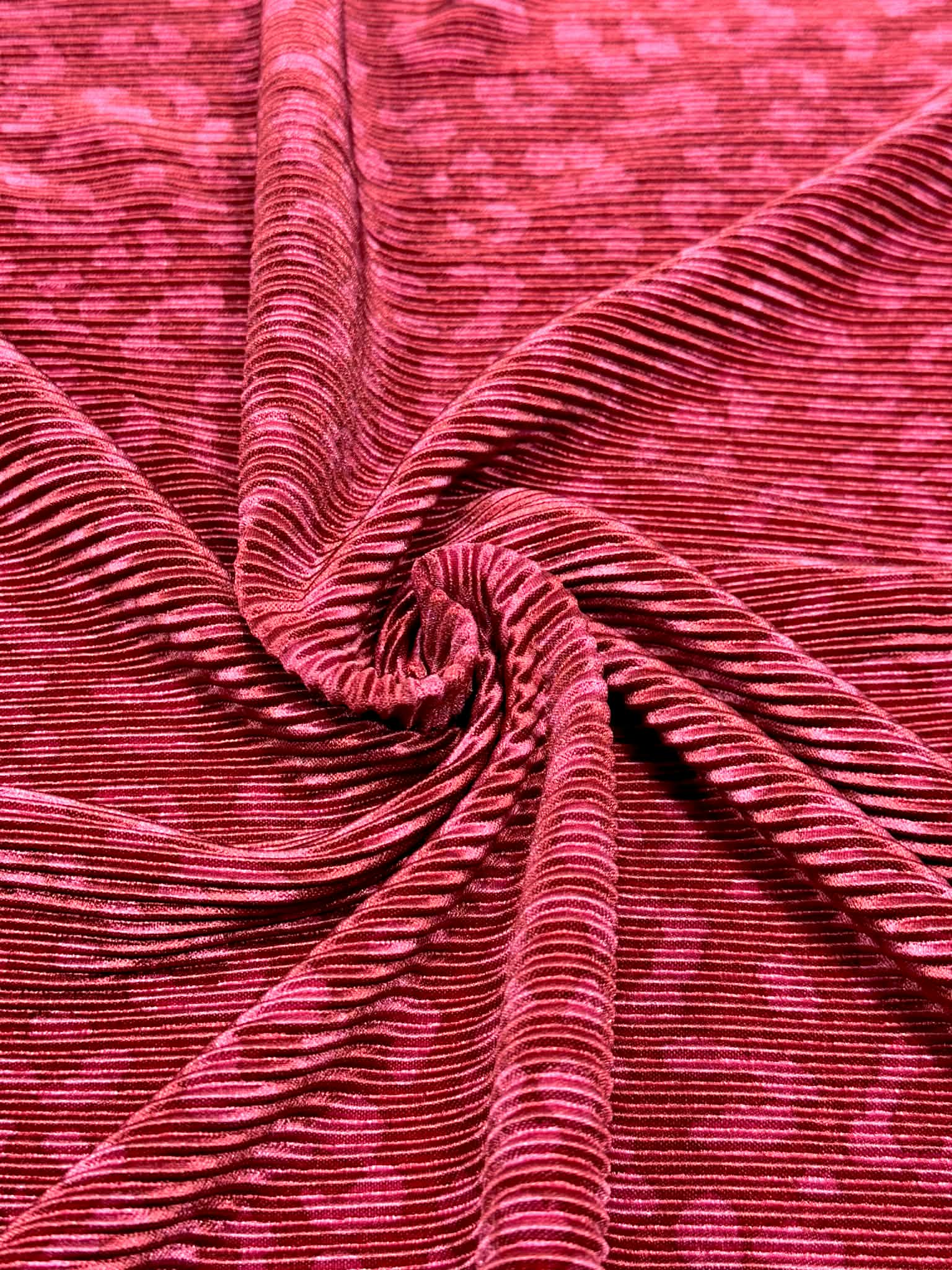 (PLEATED) CHEETAH ON DARK FUCHSIA (3)