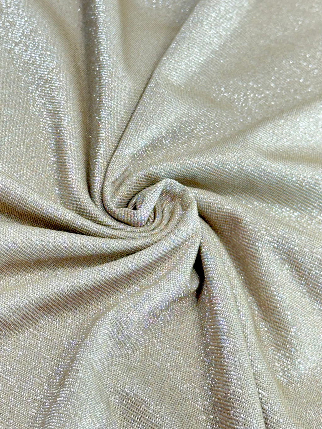 (KNIT) SILVER SHIMMER ON VINTAGE GOLD