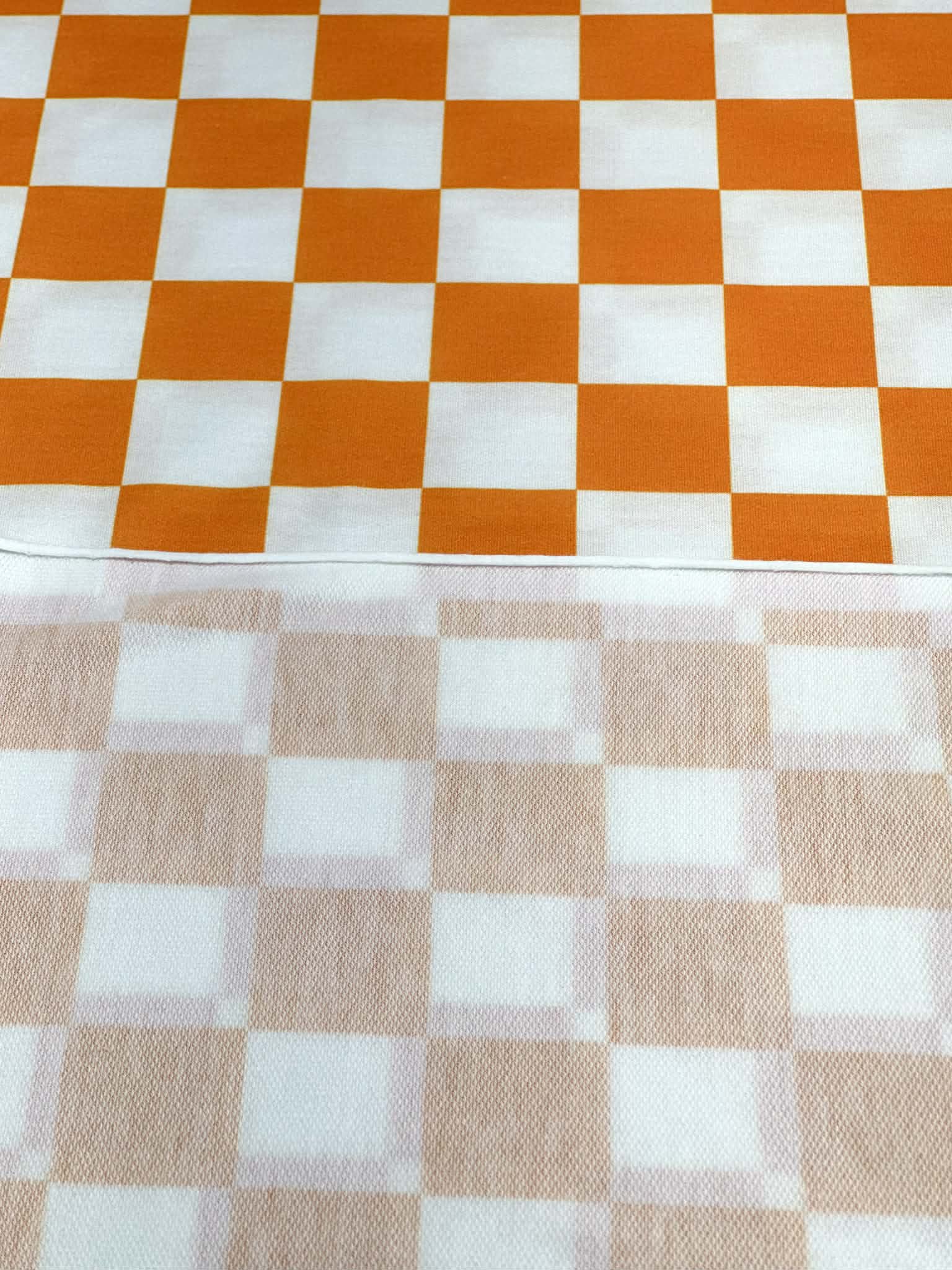 (FRENCH TERRY) ORANGE AND OFF WHITE CHECKERED
