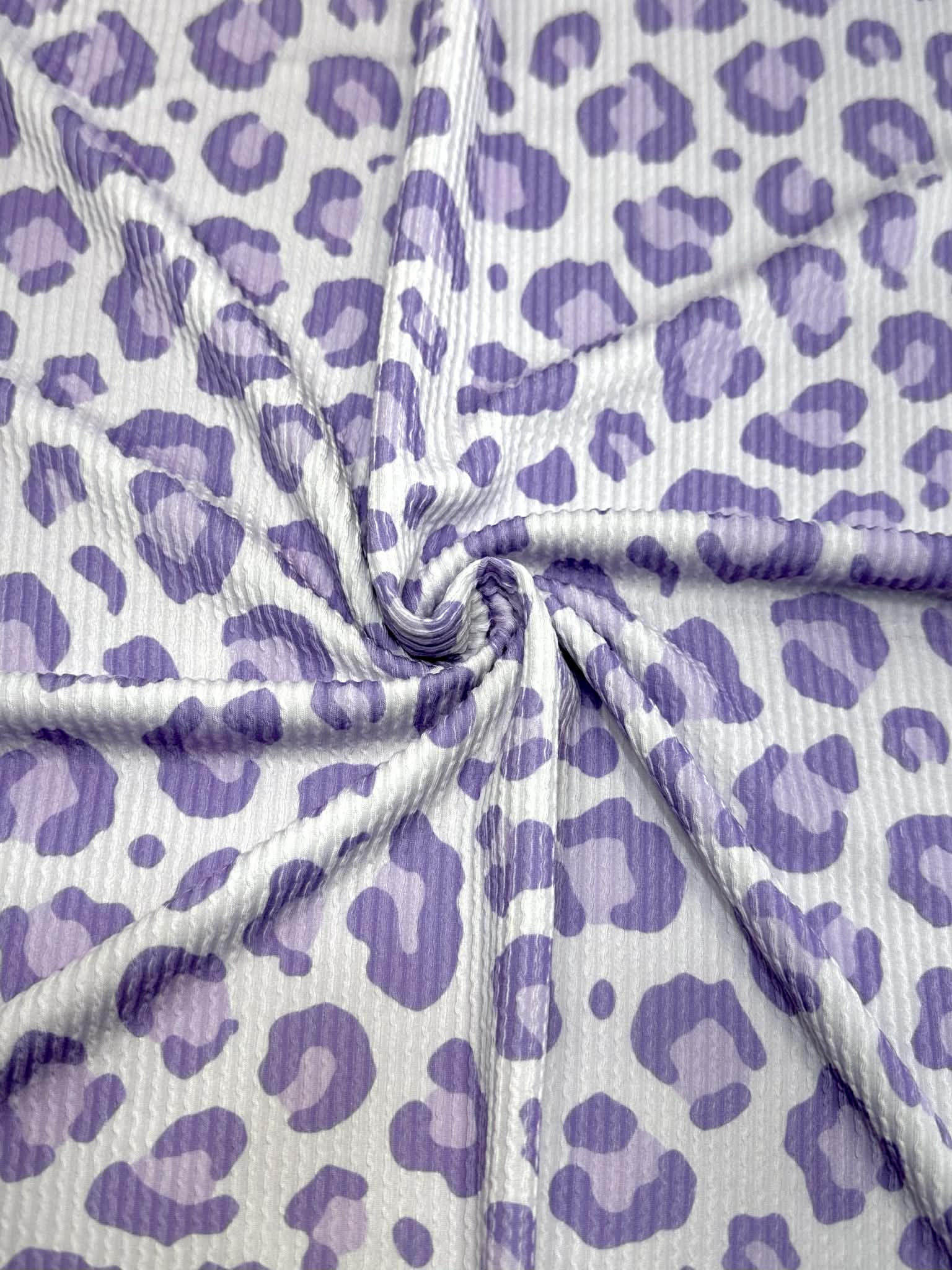 (URBAN RIB) LAVENDER AND PURPLE CHEETAH ON LILAC (1)