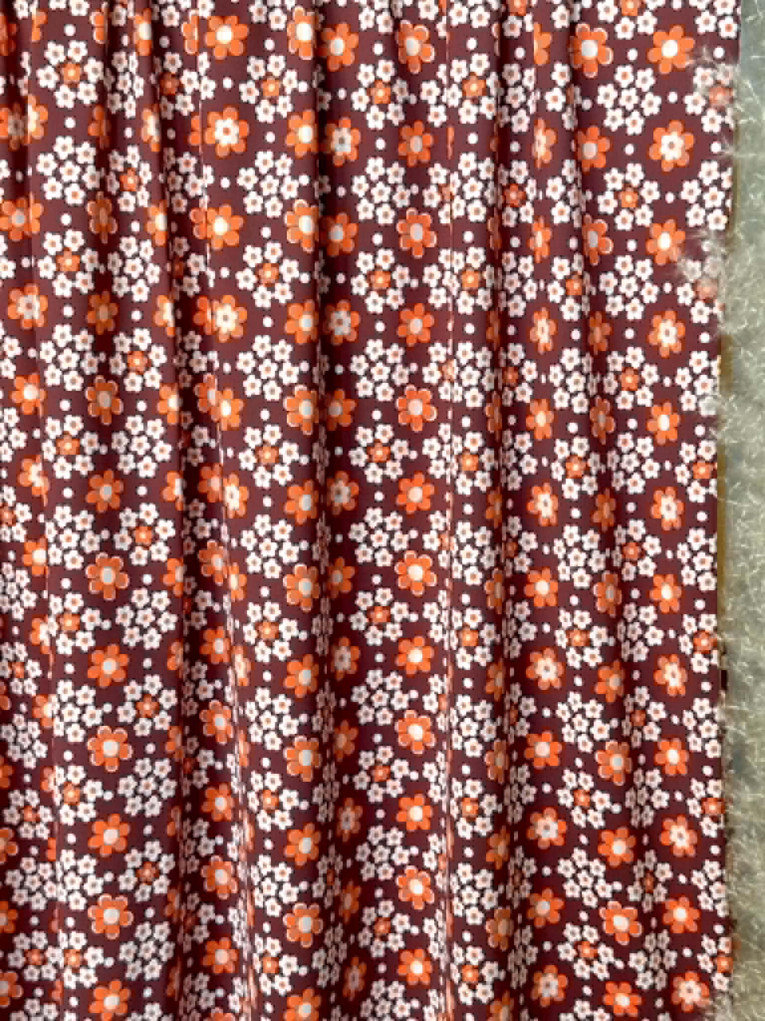 (SWIM) ORANGE AND OFF WHITE FLOWERS ON MAROON