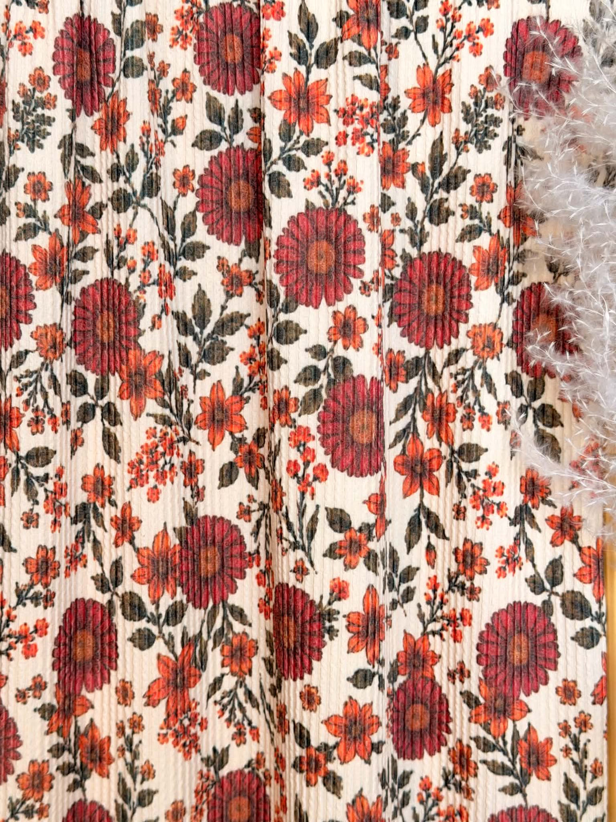 (URBAN RIB) FALL HATTIE FLOWER PATTERN ON IVORY