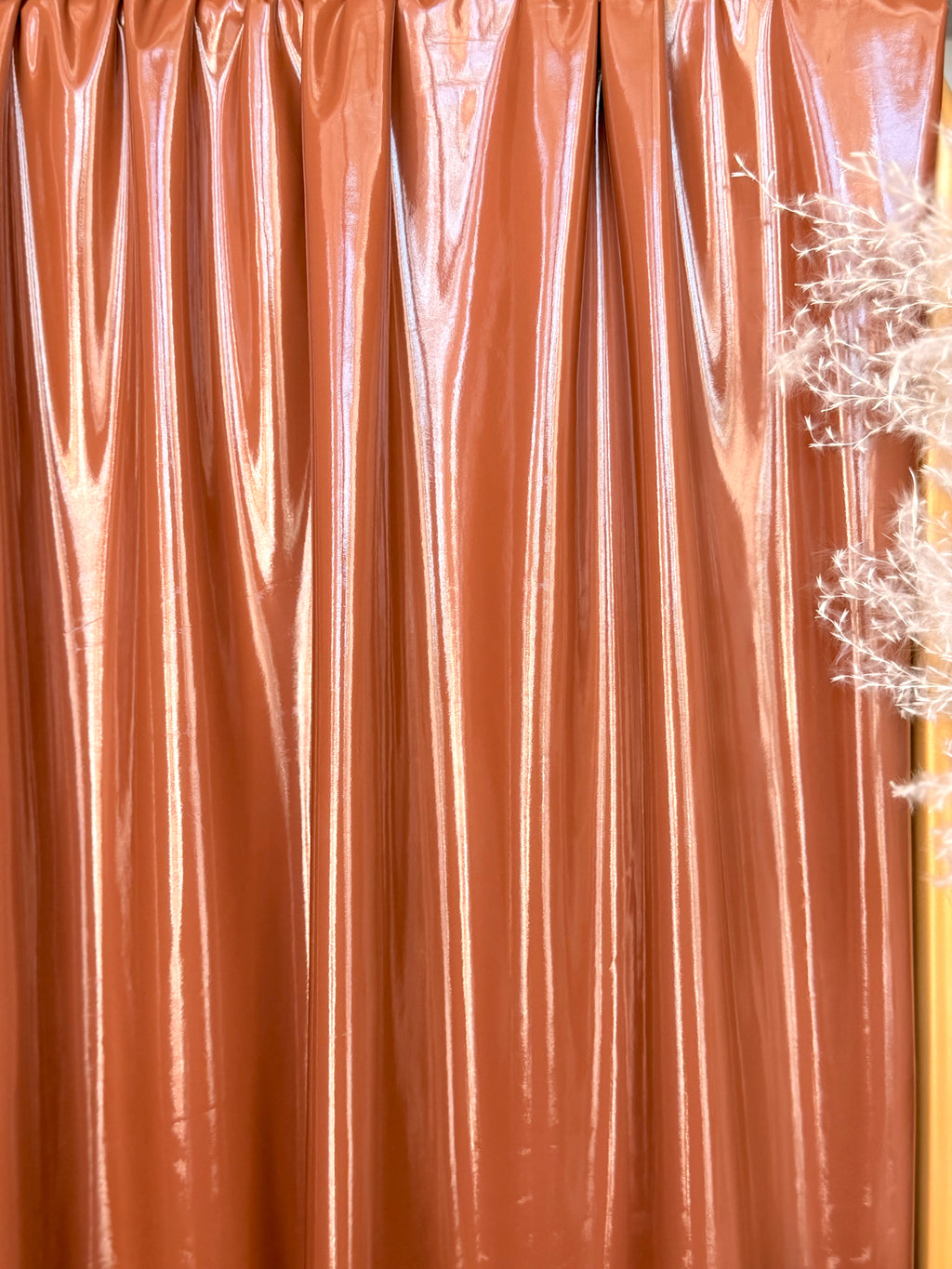 (METALLIC) GLOSSY CARAMEL
