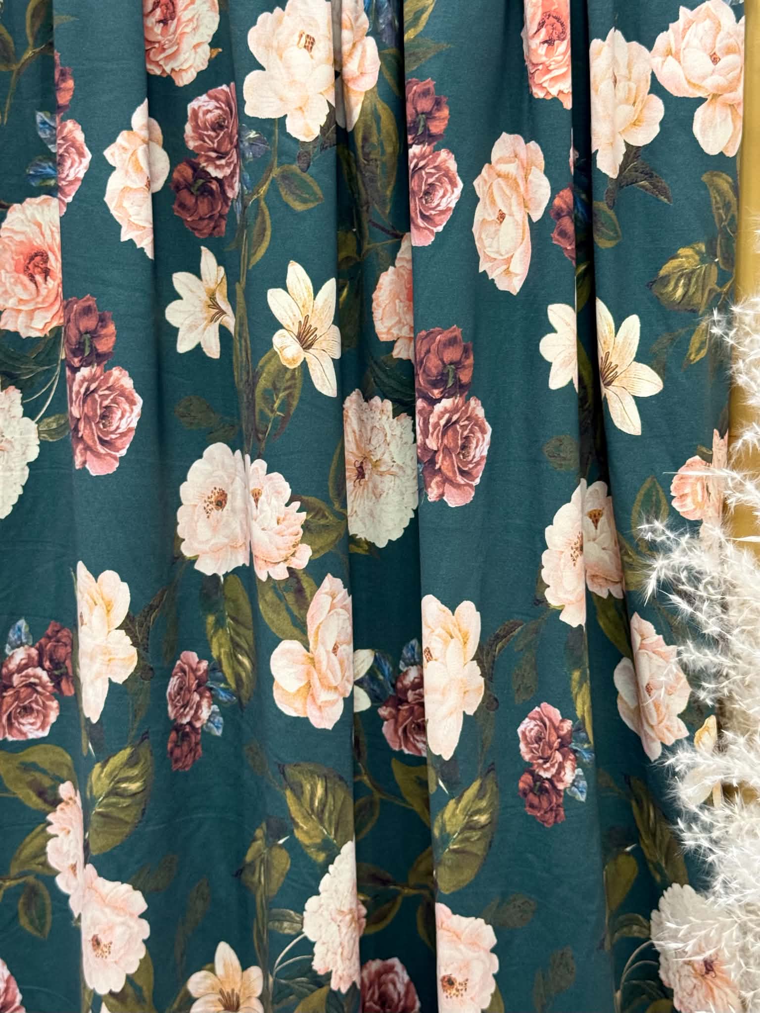 (SWIM) VINTAGE FLORAL ON DARK FOREST GREEN