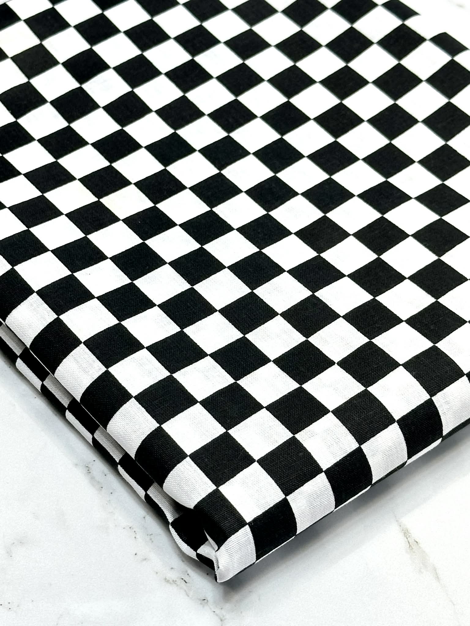 (COTTON) TINY OFF WHITE AND BLACK CHECKERED
