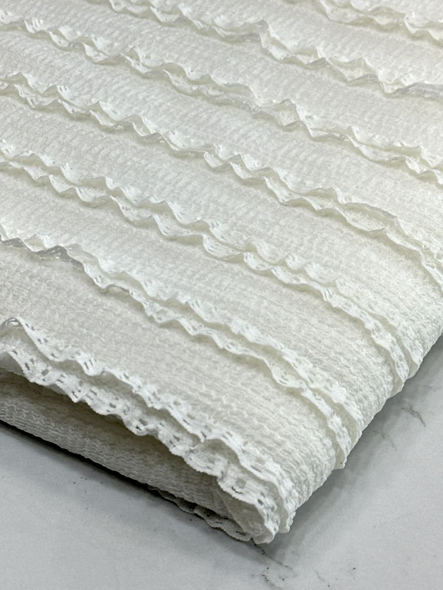 (RUFFLE LACE) OFF WHITE