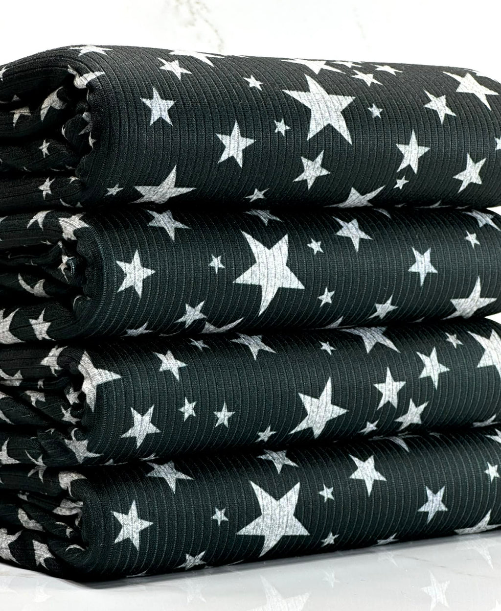 (4X2 YUMMY RIB) SILVER SHIMMER STARS ON BLACK