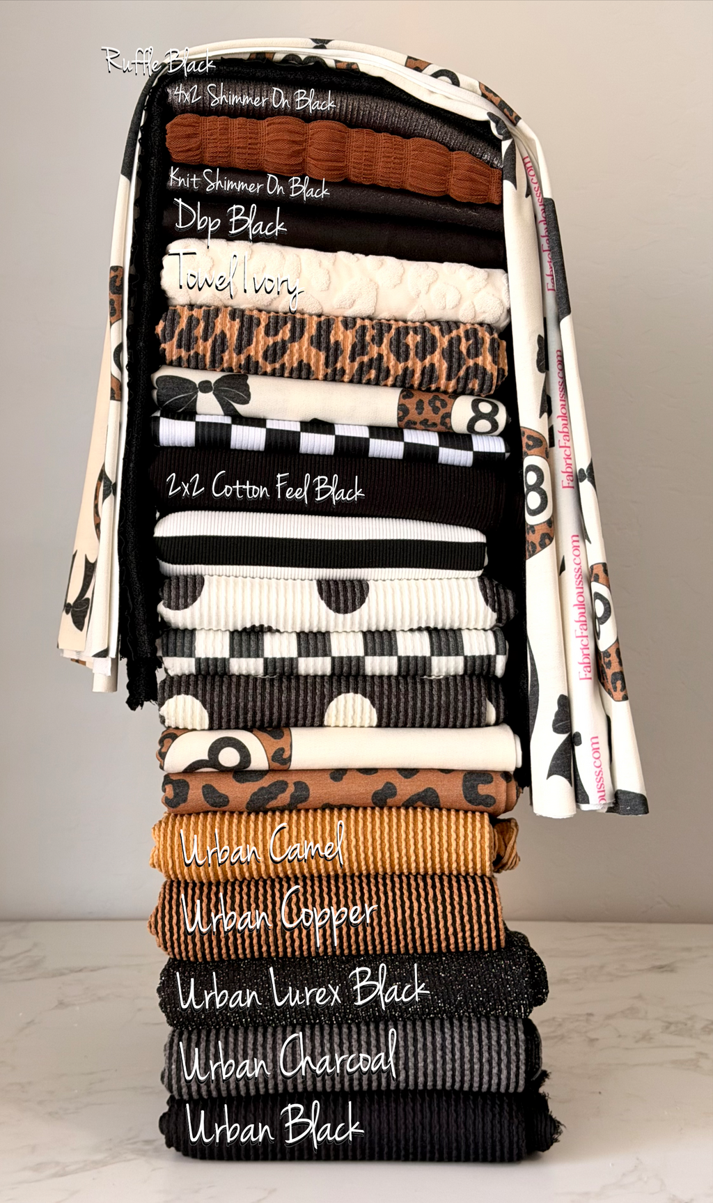 (FRENCH TERRY) BLACK LEOPARD PRINT ON CAMEL