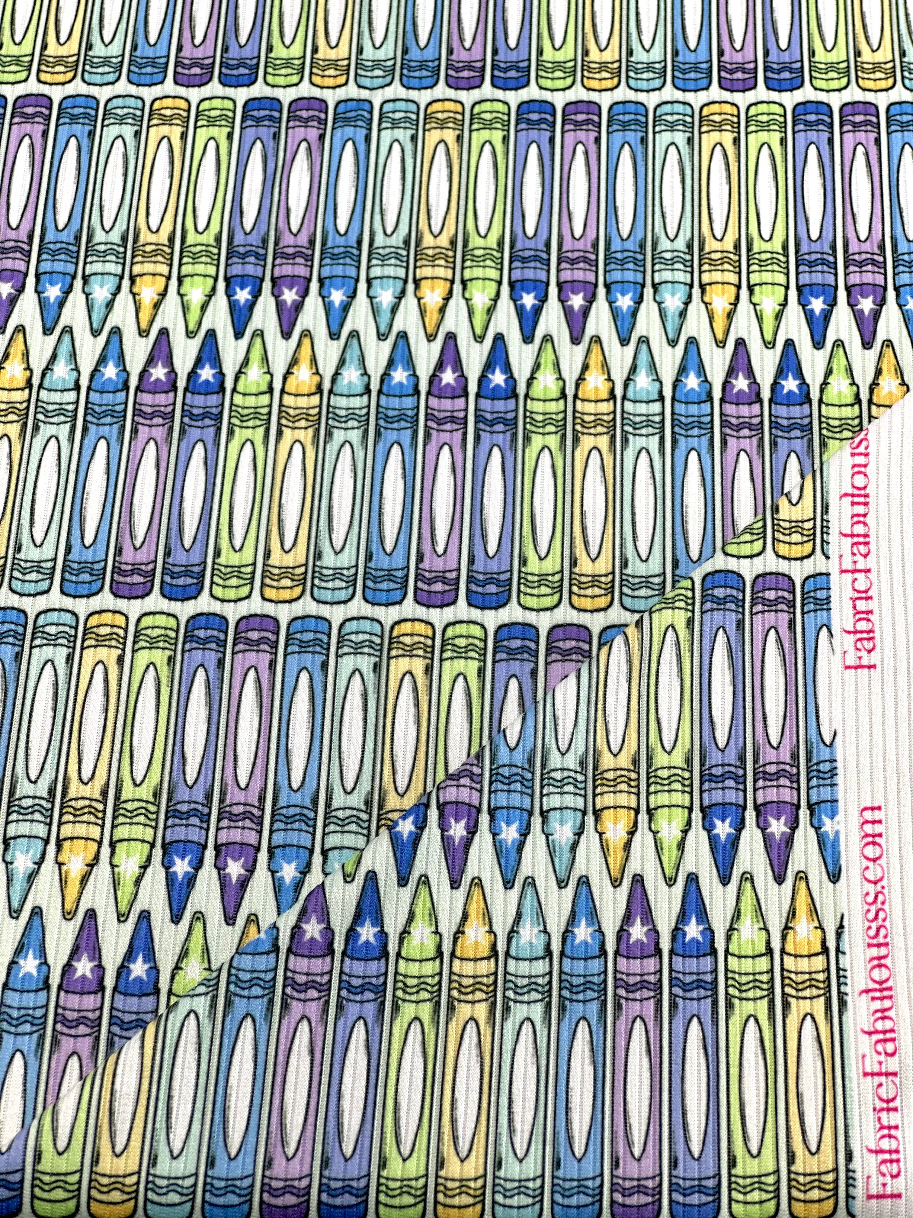 (4X2 YUMMY RIB) CRAYONS ON BLUE