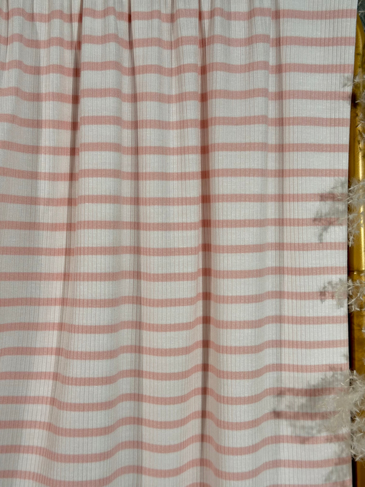 (4X2 RIB) LIGHT PINK STRIPES ON OFF WHITE