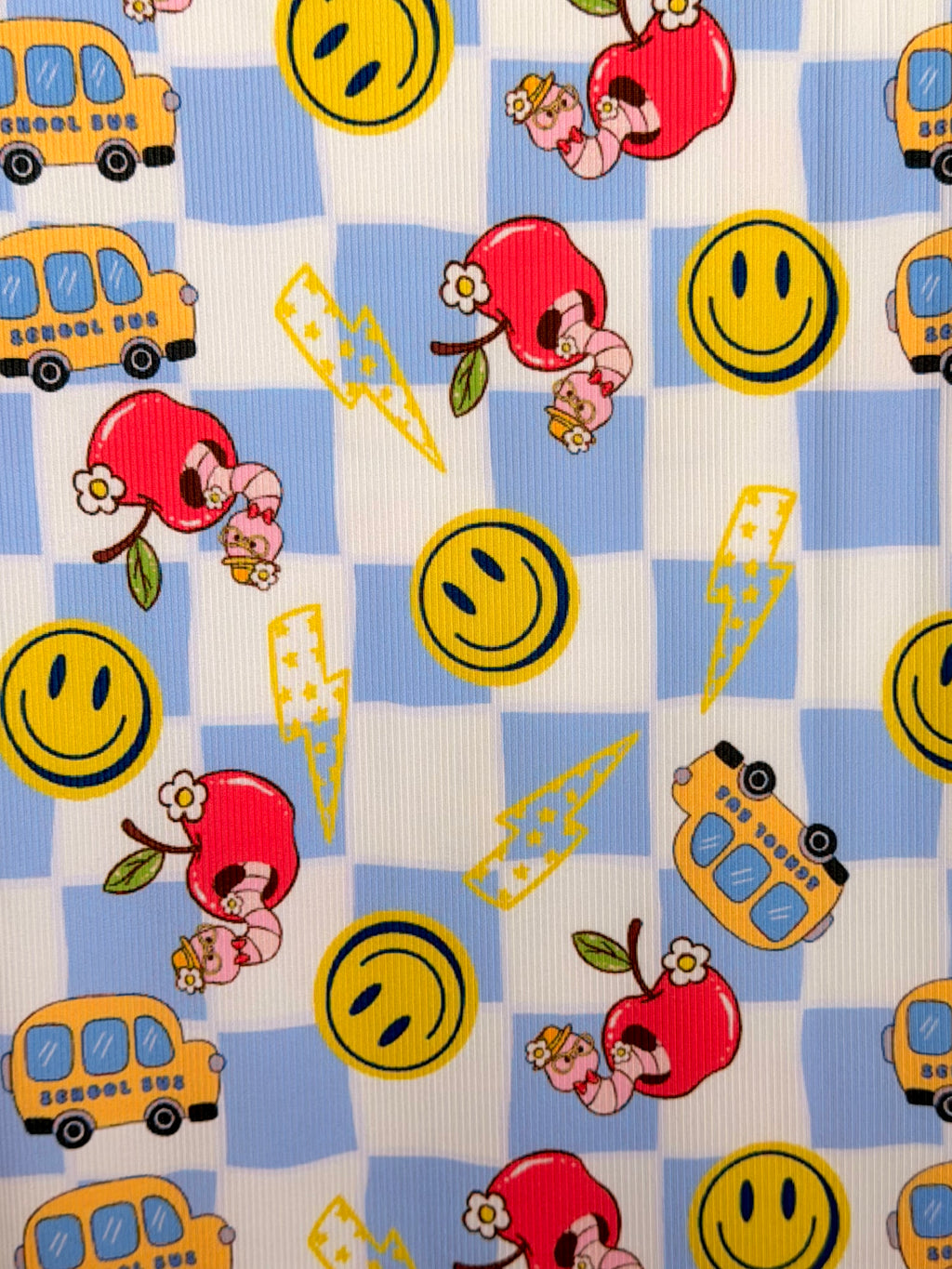 (2X2 YUMMY RIB) SCHOOL BUS ON BLUE