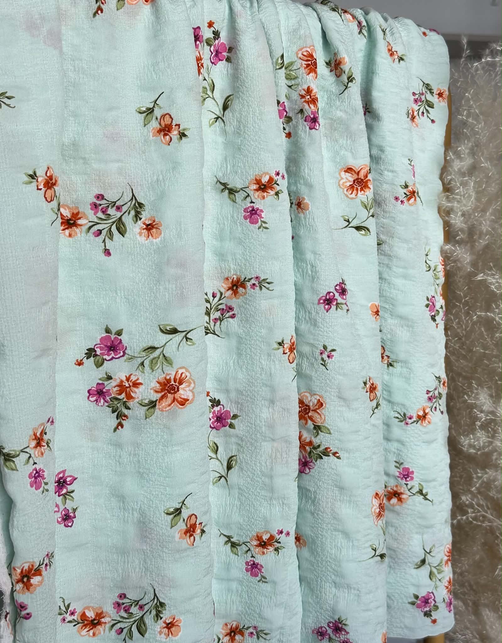 (DOUBLE GAUZE COTTON) FLORAL ON LIGHT MINT