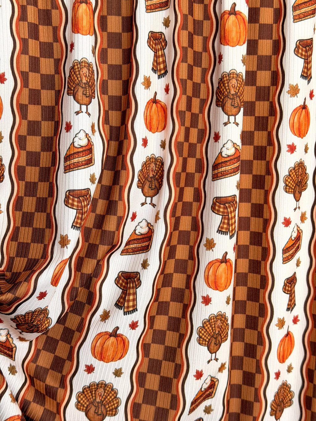 (4x2 YUMMY RIB) PUMPKINS & TURKEY BOHO PATTERN