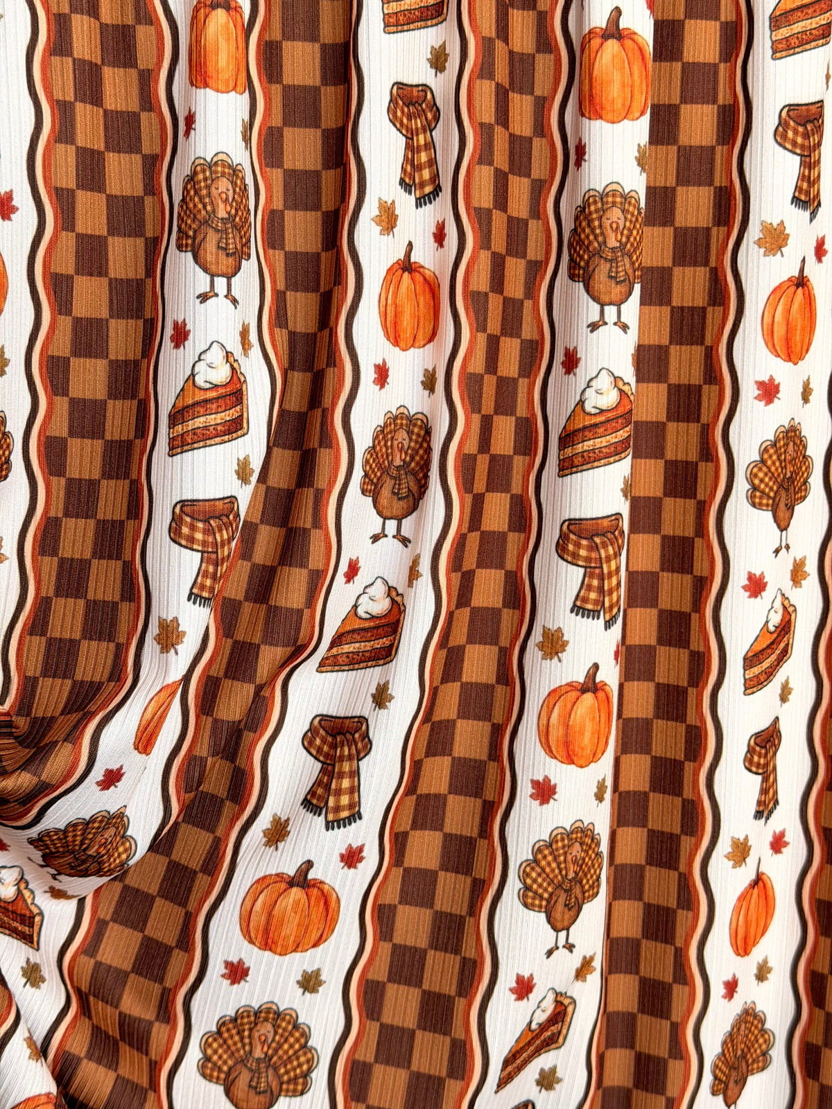 (4x2 YUMMY RIB) PUMPKINS & TURKEY BOHO PATTERN