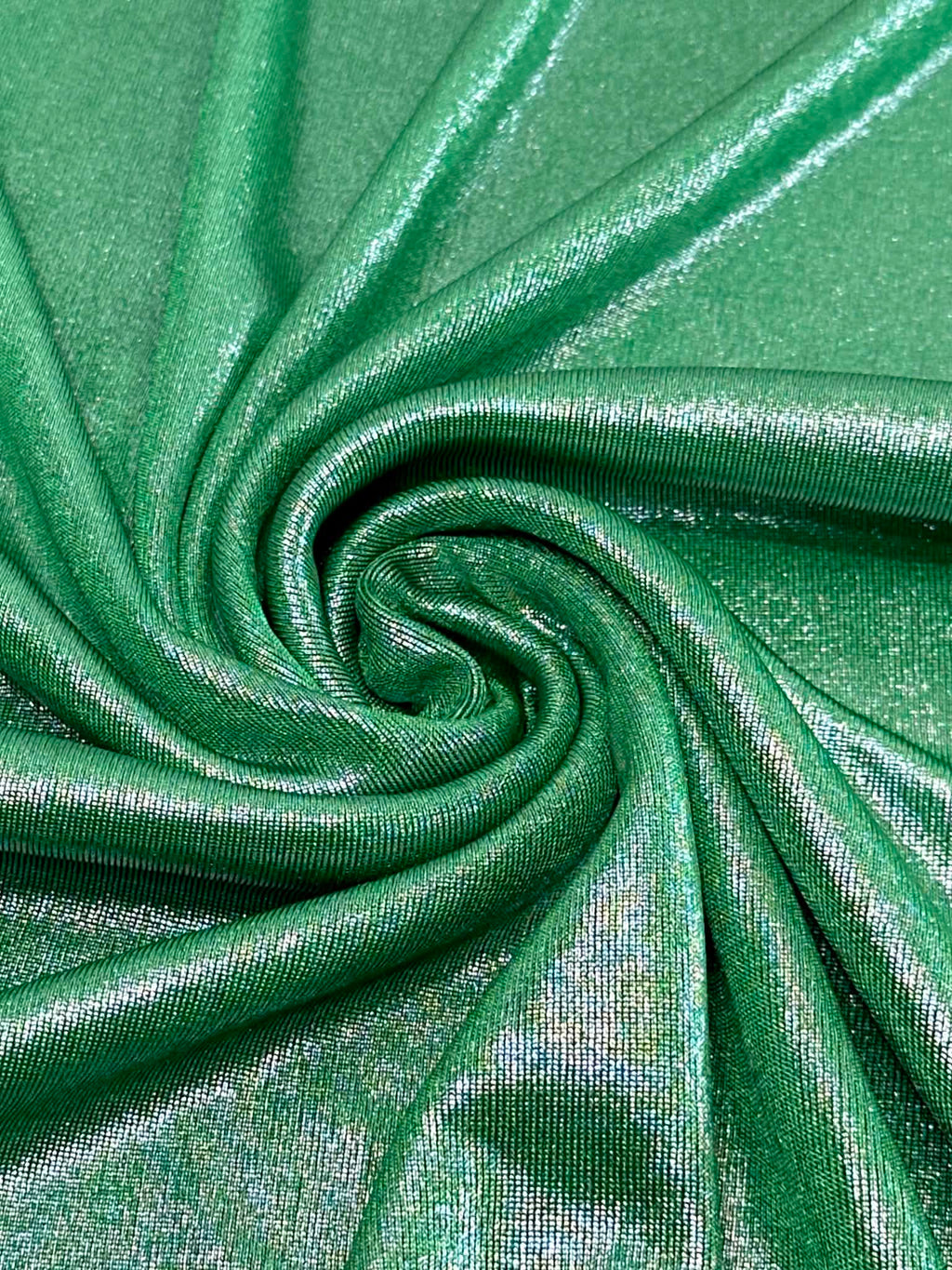 (KNIT) SHIMMER ON GREEN