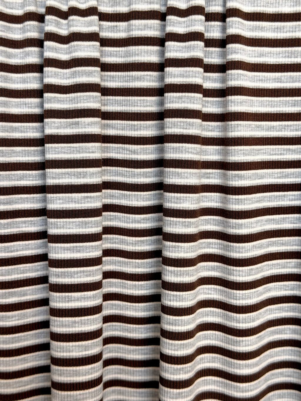 (RIB) BROWN AND WHIYE STRIPES ON HEATHER GRAY