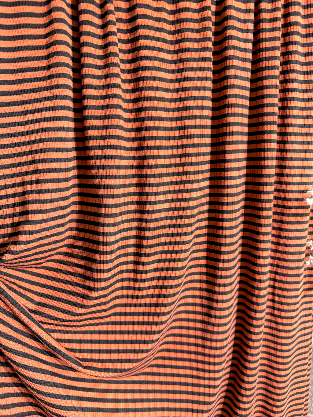 (4x2 YUMMY RIB) BLACK STRIPES ON COPPER