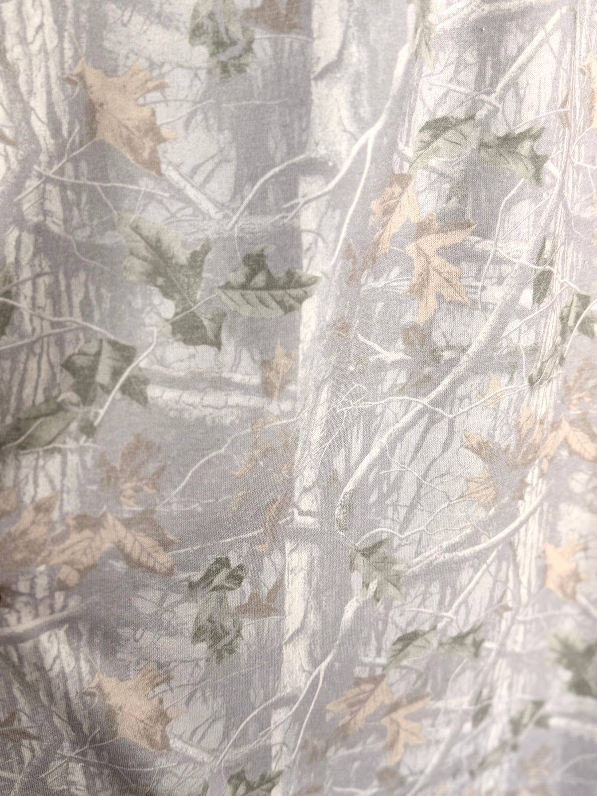 (FRENCH TERRY) GRAY WOODLAND  CAMOUFLAGE