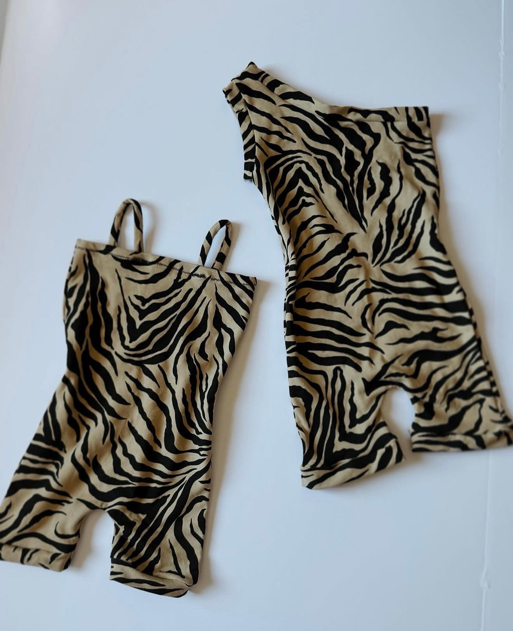 (COTTON SPANDEX) ZEBRA PRINT ON TAUPE
