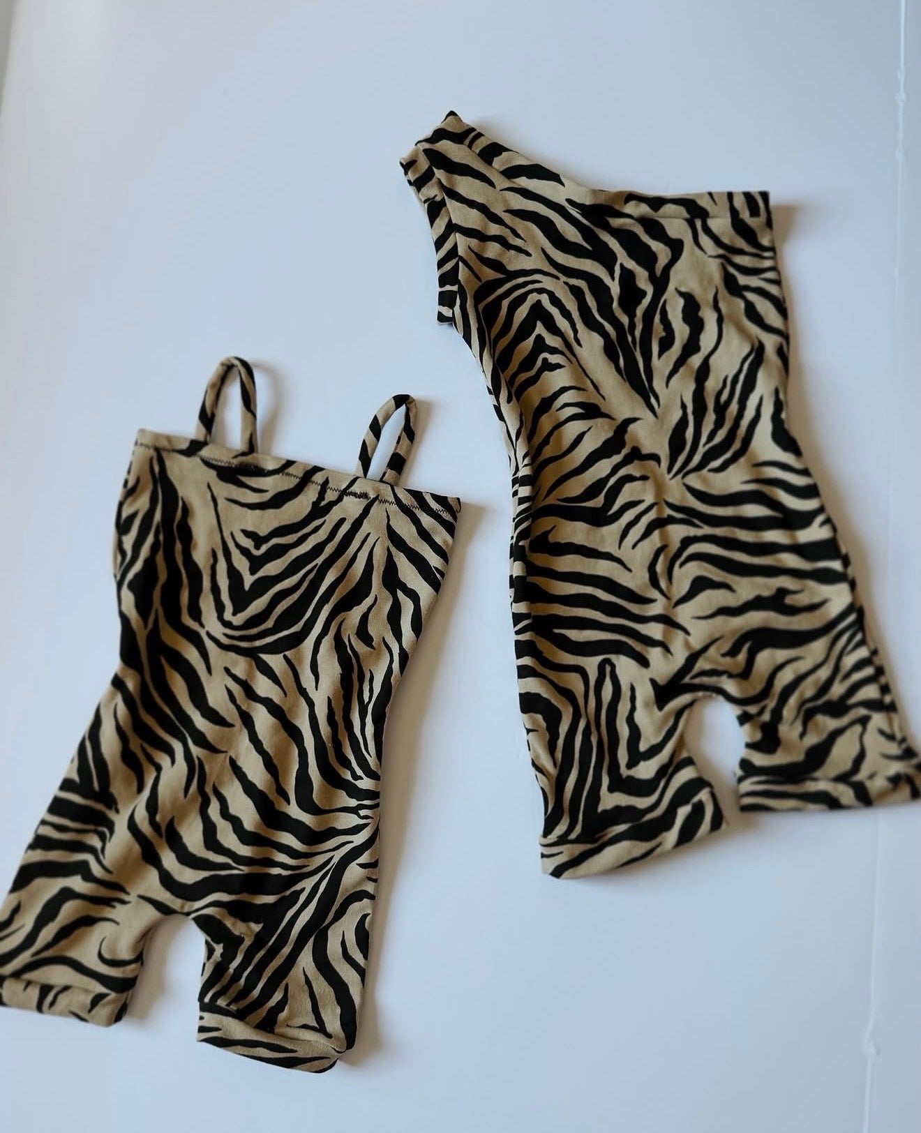 (COTTON SPANDEX) ZEBRA PRINT ON TAUPE