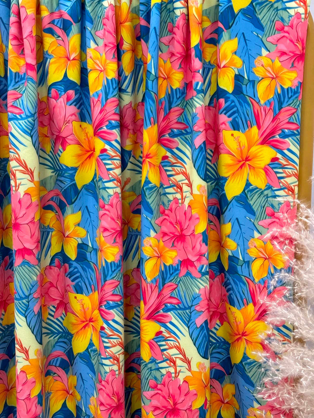 (SWIM) HAWAIIAN TROPICAL(5)