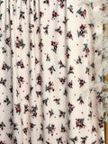 (2x2 YUMMY RIB) RED DAINTY ROSES