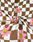 (YUMMY RIB) PINK, YELLOW HAPPY FACE FLOWERS ON BROWN CHECKERED WAVE