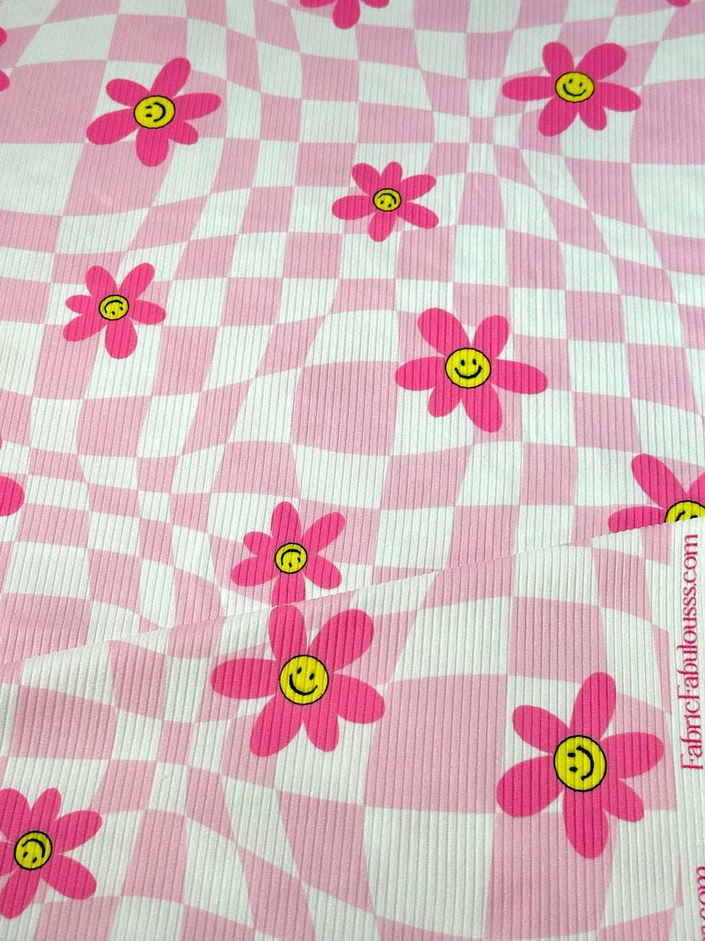 (YUMMY RIB) PRETTY PINK, YELLOW HAPPY FACE FLOWERS ON LIGHT PINK CHECKERED WAVE