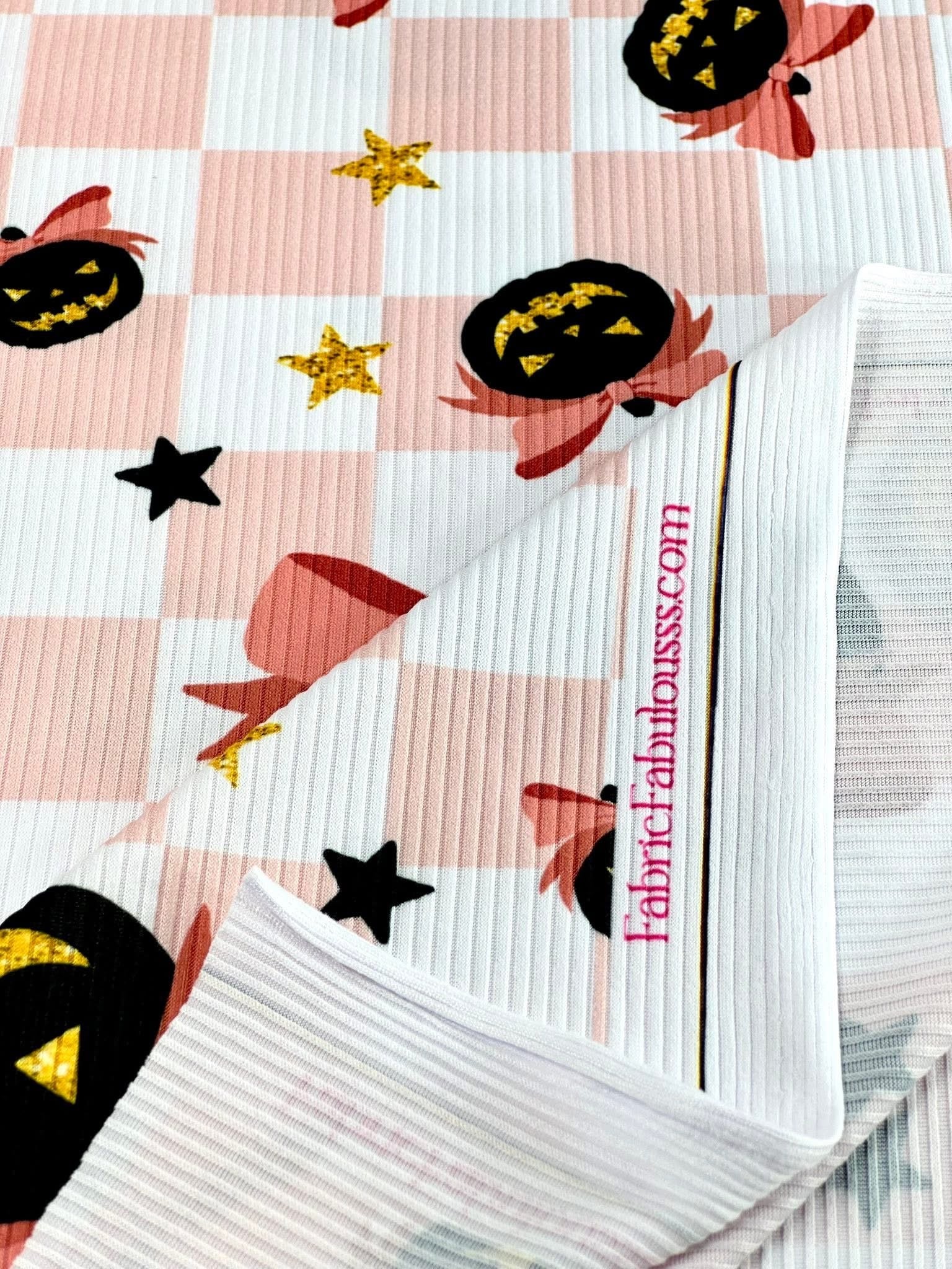 (4X2 YUMMY RIB) BLACK PUMPKINS WITH BOWS AND STARS ON LIGHT PINK CHECKERED