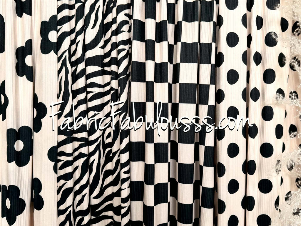 (4X2 YUMMY RIB) BLACK AND VANILLA MEDIUM CHECKERED