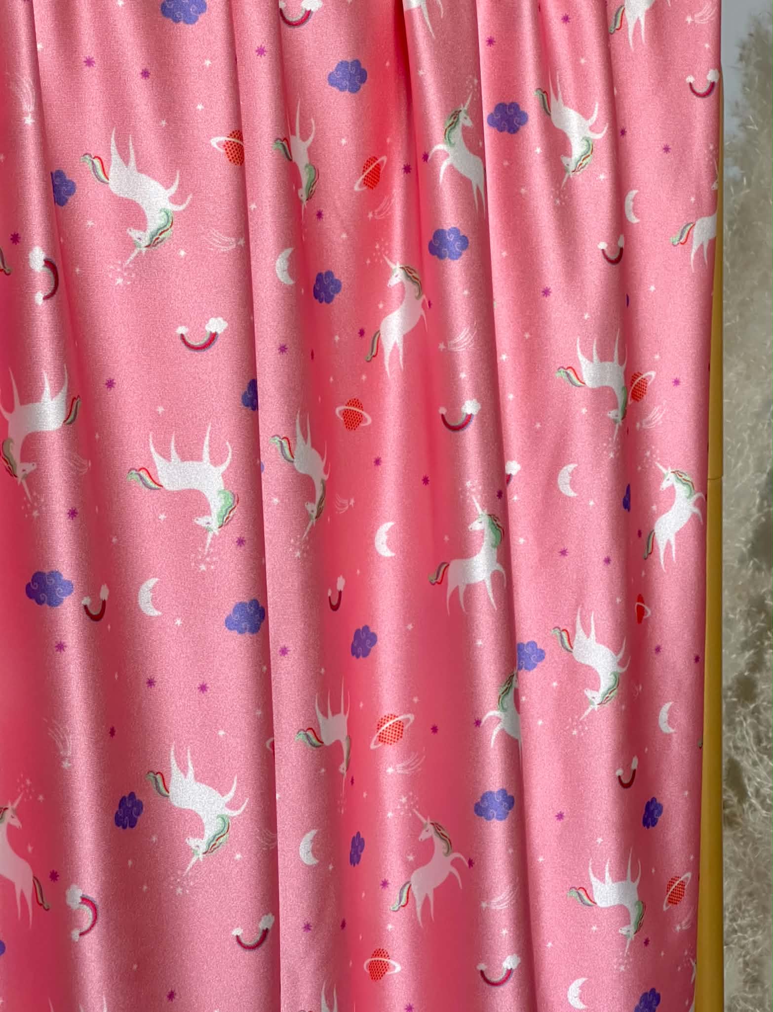 (SWIM) UNICORNS AND RAINBOWS ON CORAL