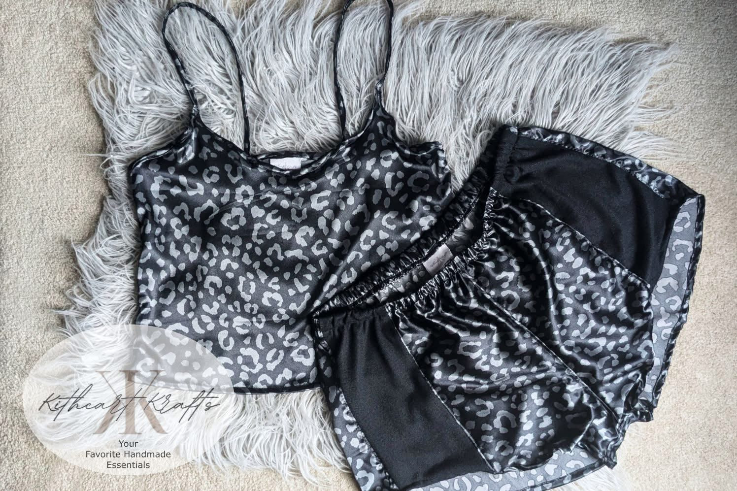 (SATIN) SILVER CHEETAH ON BLACK