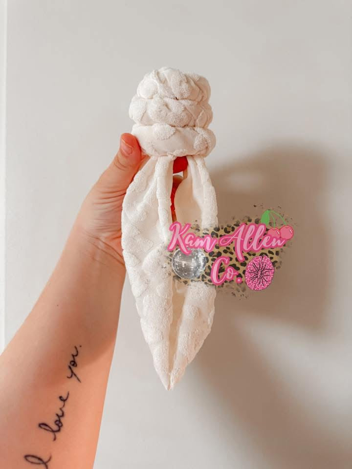 (TOWEL) IVORY LEOPARD