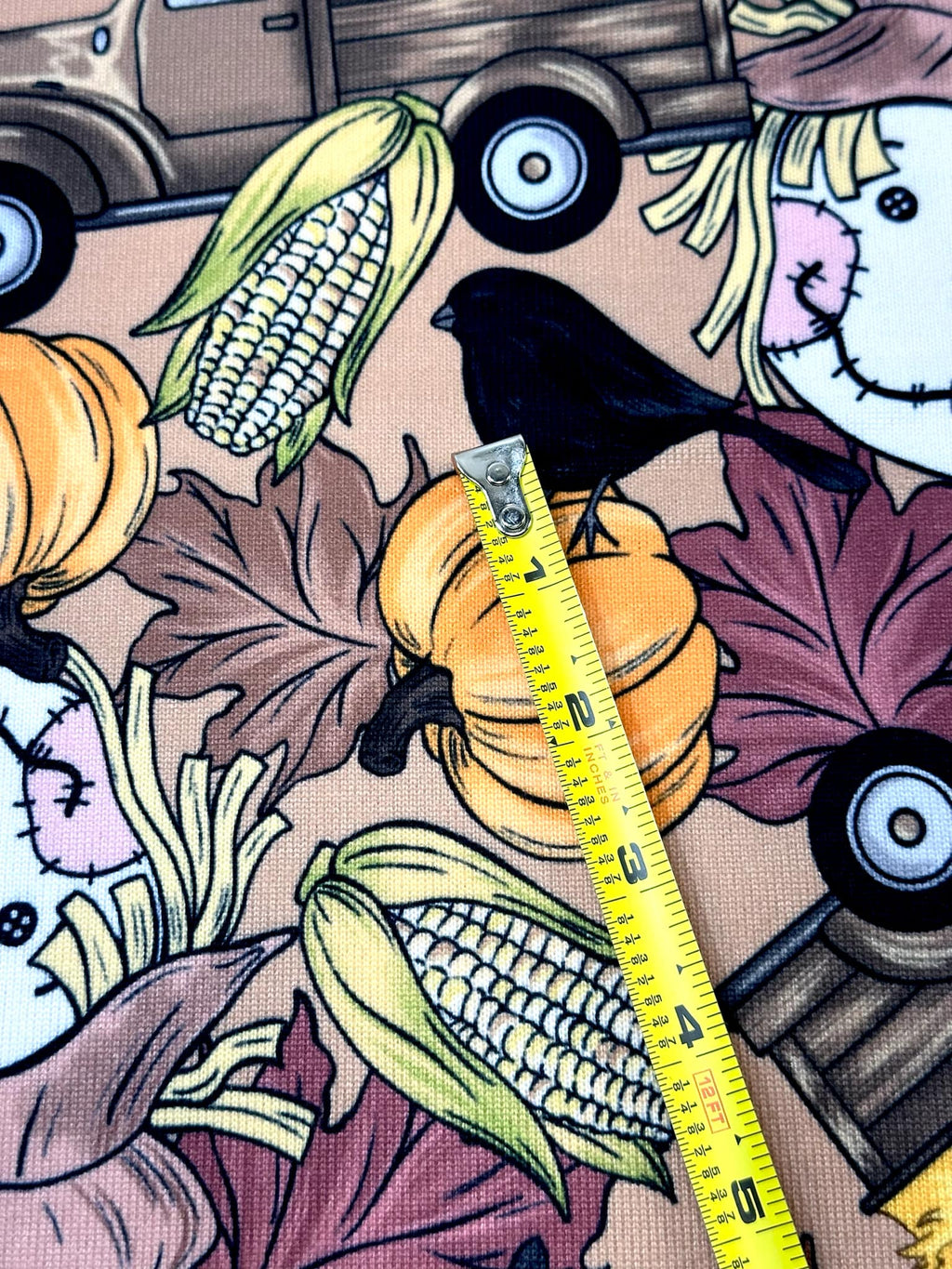 (SWEATER KNIT/OAKLEY) BIG HAY TRUCKS, SCARECROWS & BLACK CROWS ON COFFEE (3)