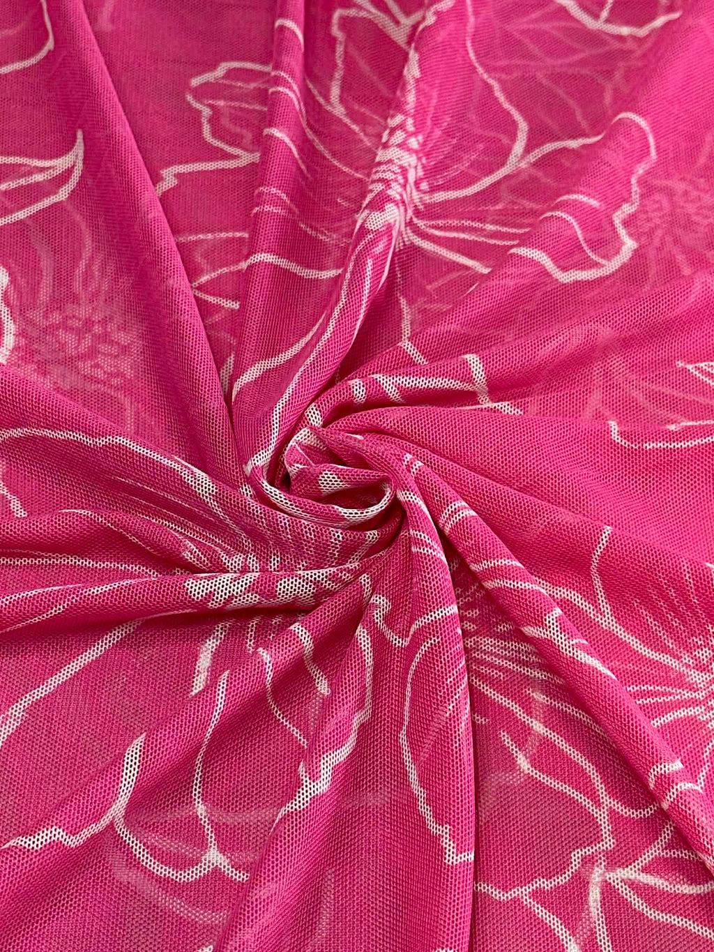 (MESH) WHITE FLORAL ON PINK
