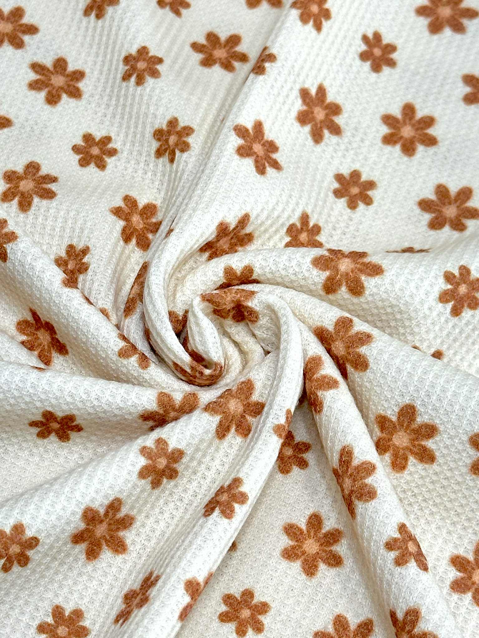 (THERMAL) TINY BURNT ORANGE FLOWERS ON CREAM