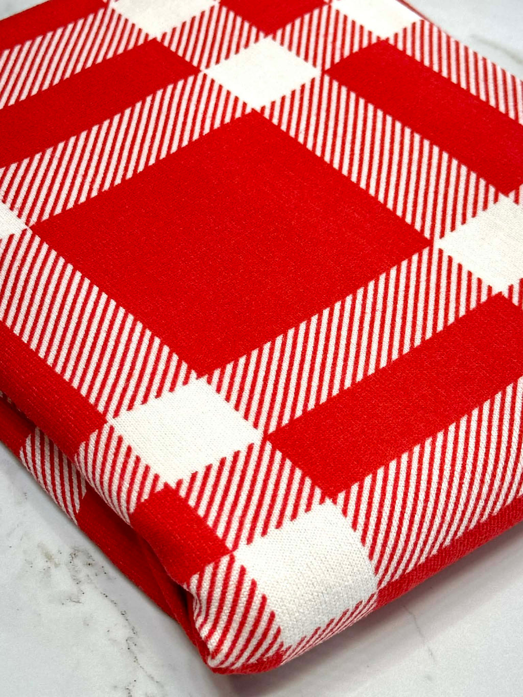 (SWEATER KNIT/ OAKLEY) RED AND OFF WHITE PLAID(5)