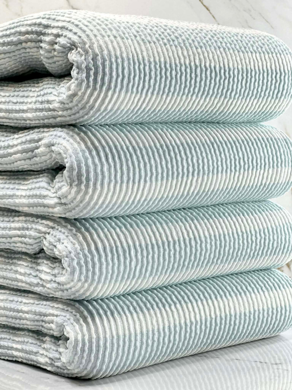 (URBAN RIB) STRIPES ON BABY BLUE