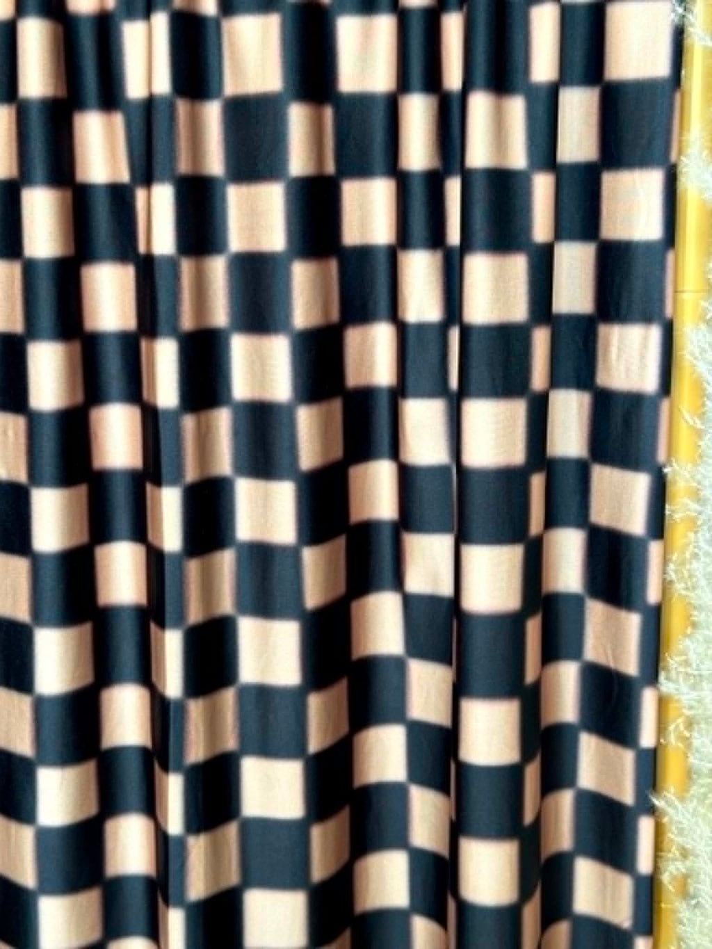 (SWIM) MOCHA AND BLACK  BLUR CHECKERED