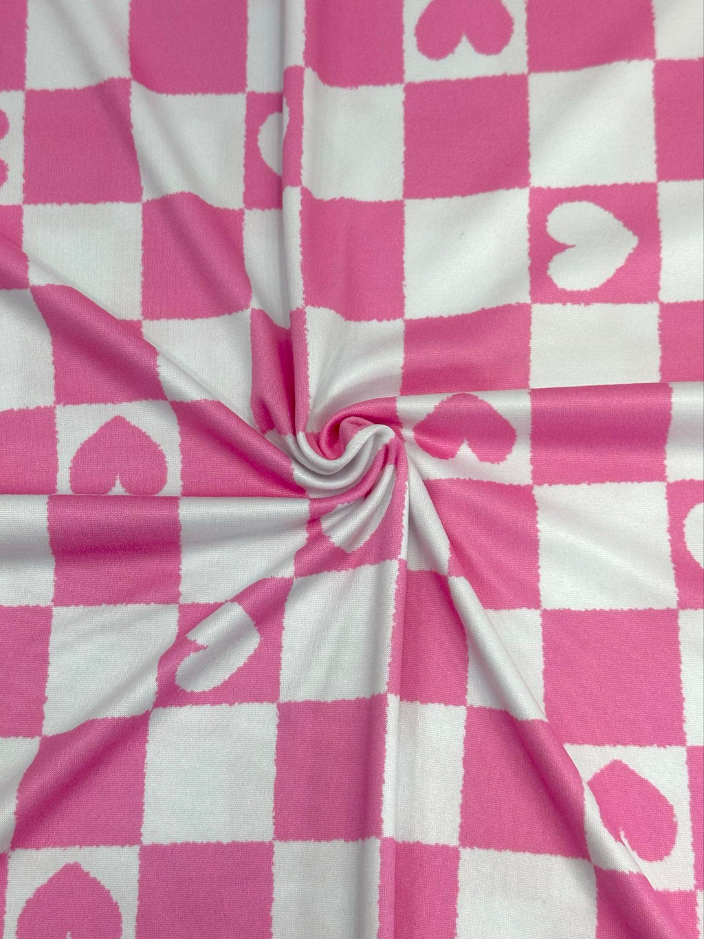 (DBP) PINK AND WHITE HEART CHECKERED
