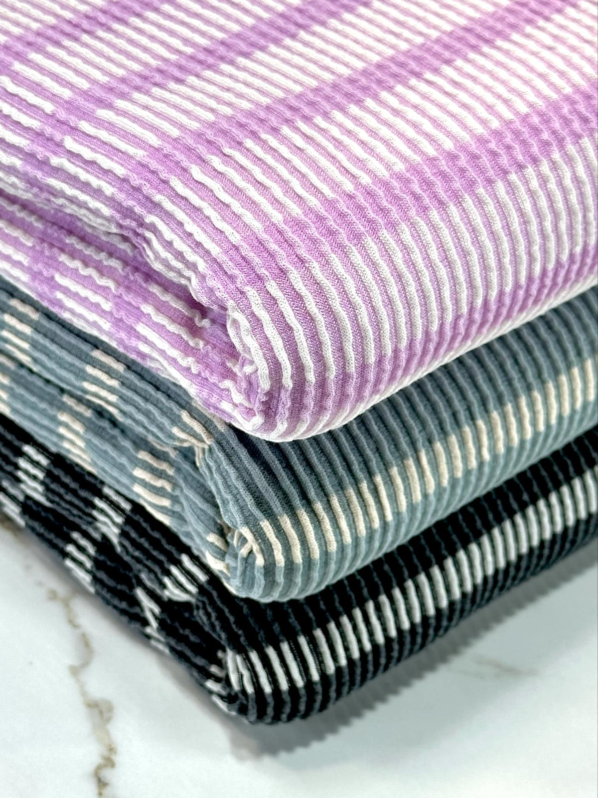 (URBAN RIB) STRIPES ON LAVENDER