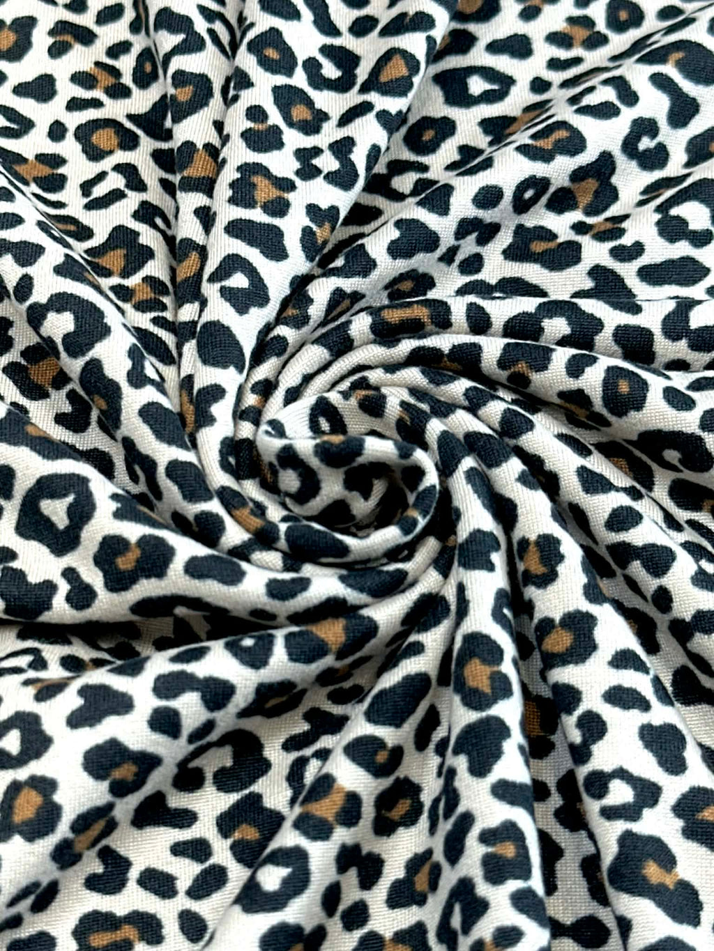 (DBP) TINY CARAMEL CHEETAH ON TAUPE
