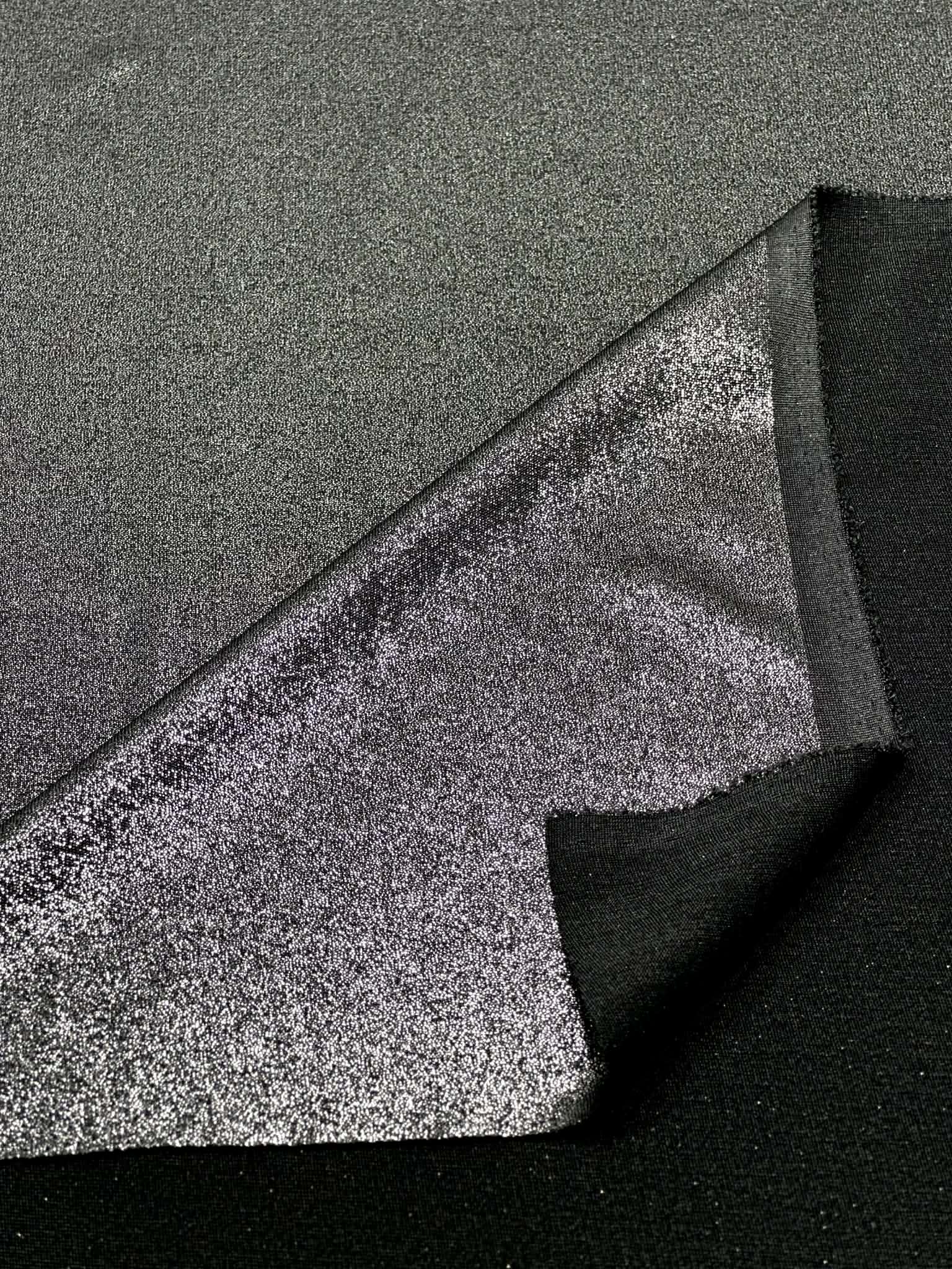 (KNIT) SILVER SHIMMER ON BLACK (1)